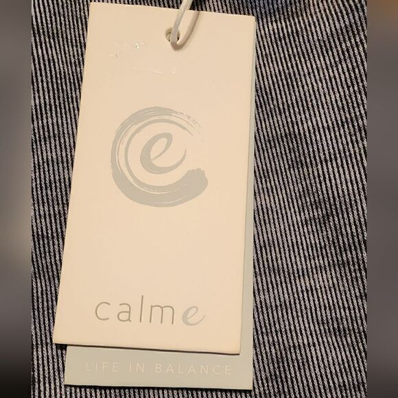 NWT Johnny Was Calme Cozy Pull On Short Blue Size XS - Picture 4 of 5